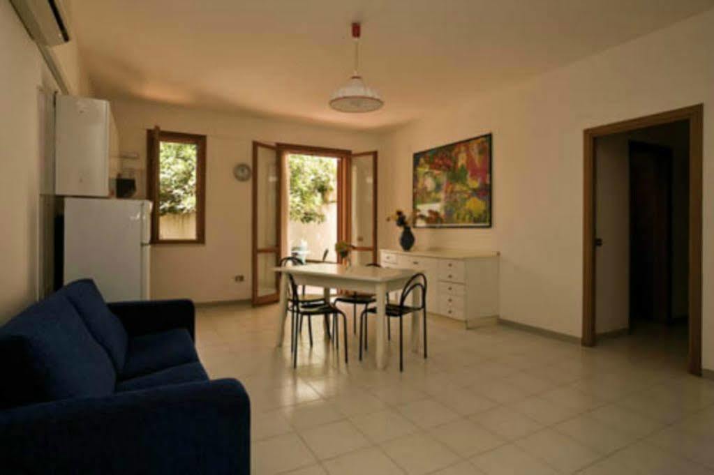 Residence Marinella San Vito Lo Capo Exteriör bild