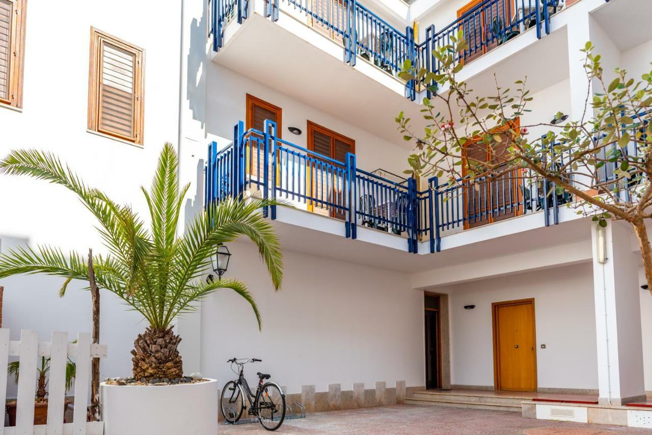 Residence Marinella San Vito Lo Capo Exteriör bild